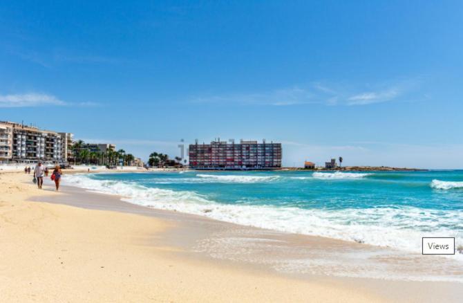 Modern Apartment 3Mins Walk To Playa Del Cura Beach Торевьиа Экстерьер фото